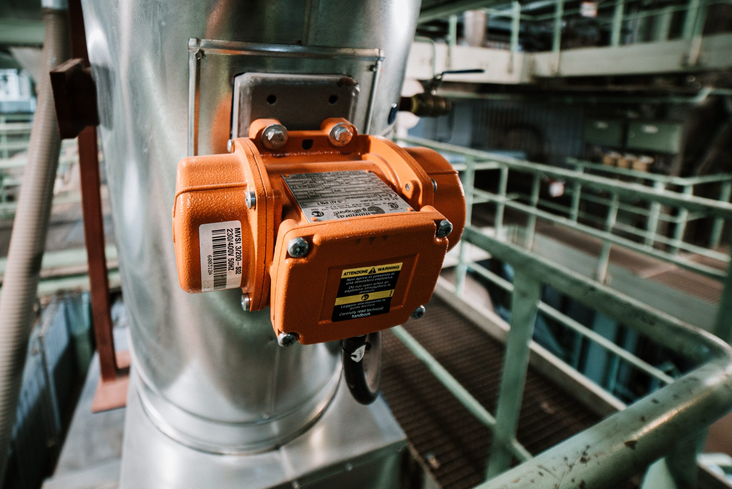 Air compressor retailer provides businesses with effective rotary screw compressors