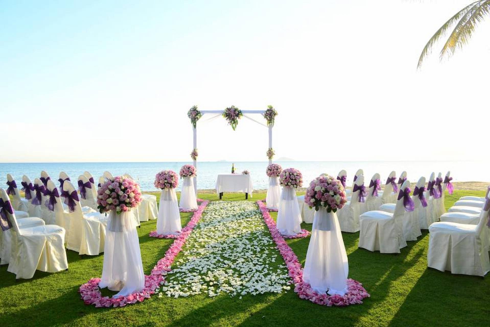 How Can You Make Small Weddings Memorable?
